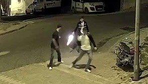 Esenyurt’ta çocukların silahlı şakası: Arkadaşına ateş etti