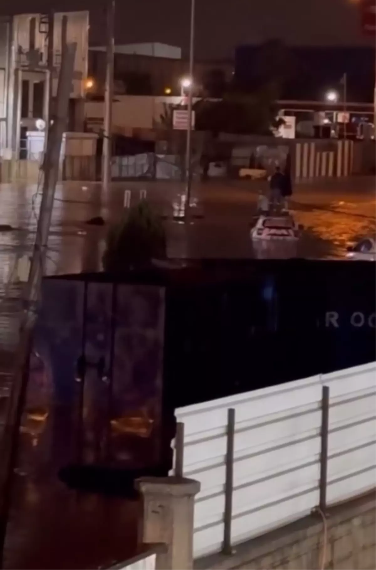 Hatay’da Sel Felaketi: Evler Su Bastı