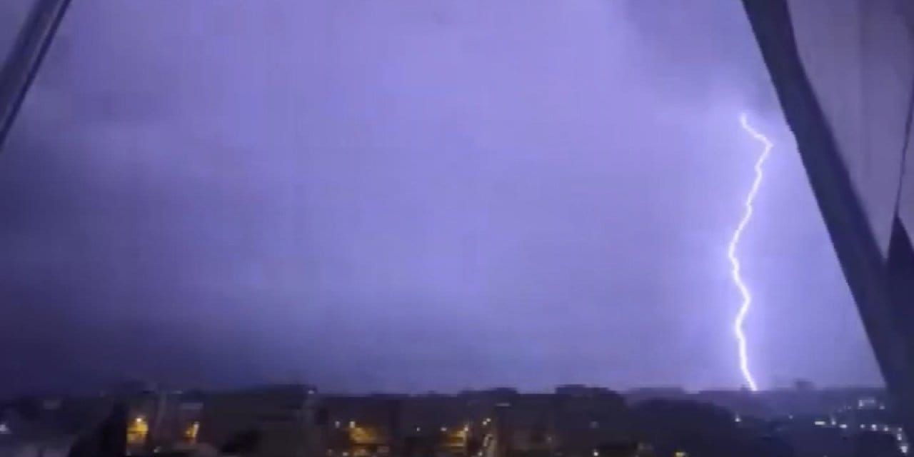 Meteoroloji uyarmıştı: İstanbul’da bütün gece yağdı