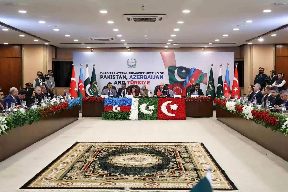 TBMM Başkanı Kurtulmuş: “Atılan adımlar, uluslararası toplum için önemli bir ümit ışığını teşkil etmiştir”