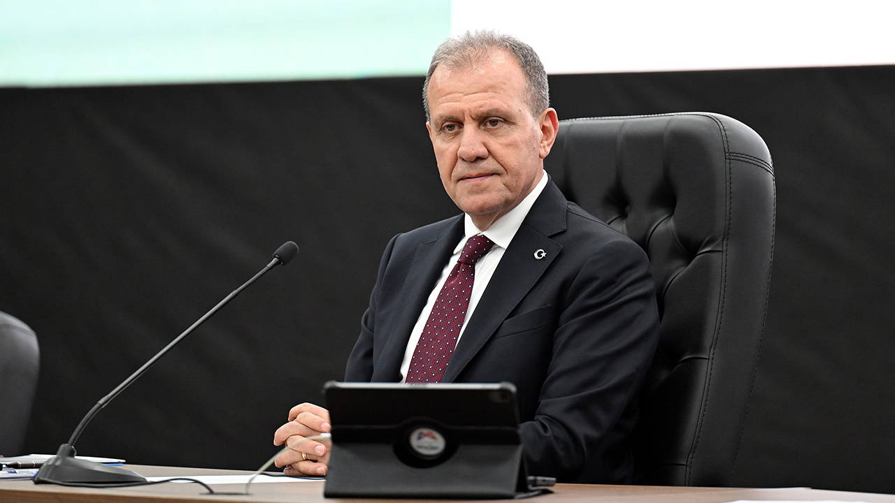 Vahap Seçer’den ‘Gazze’de ateşkes’ değerlendirmesi: ‘Umut ediyorum bölgede kalıcı bir barış sağlanır’