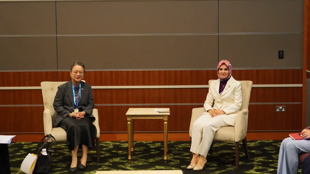 Bakan Göktaş, Doha’da Birleşmiş Milletler Yetkilisi ile Görüştü