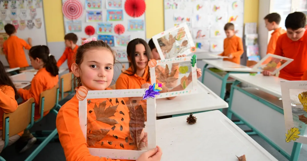 Bursa Osmangazili çocuklar sonbaharın renklerini sanata işledi