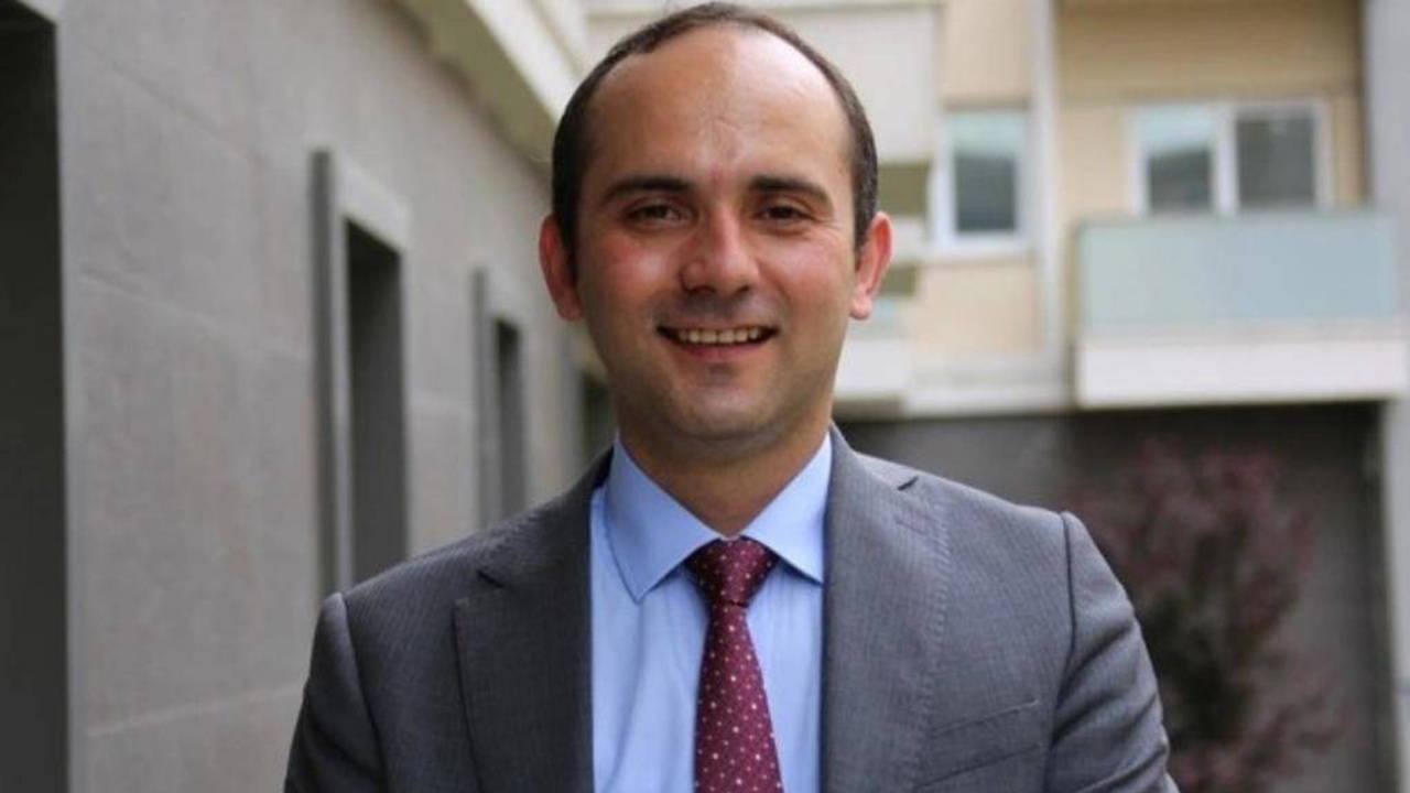 chpli sezgin tanrikulundan tayfun kahraman tepkisi yerel mahkeme suc isliyor SeT5p2ke.jpg