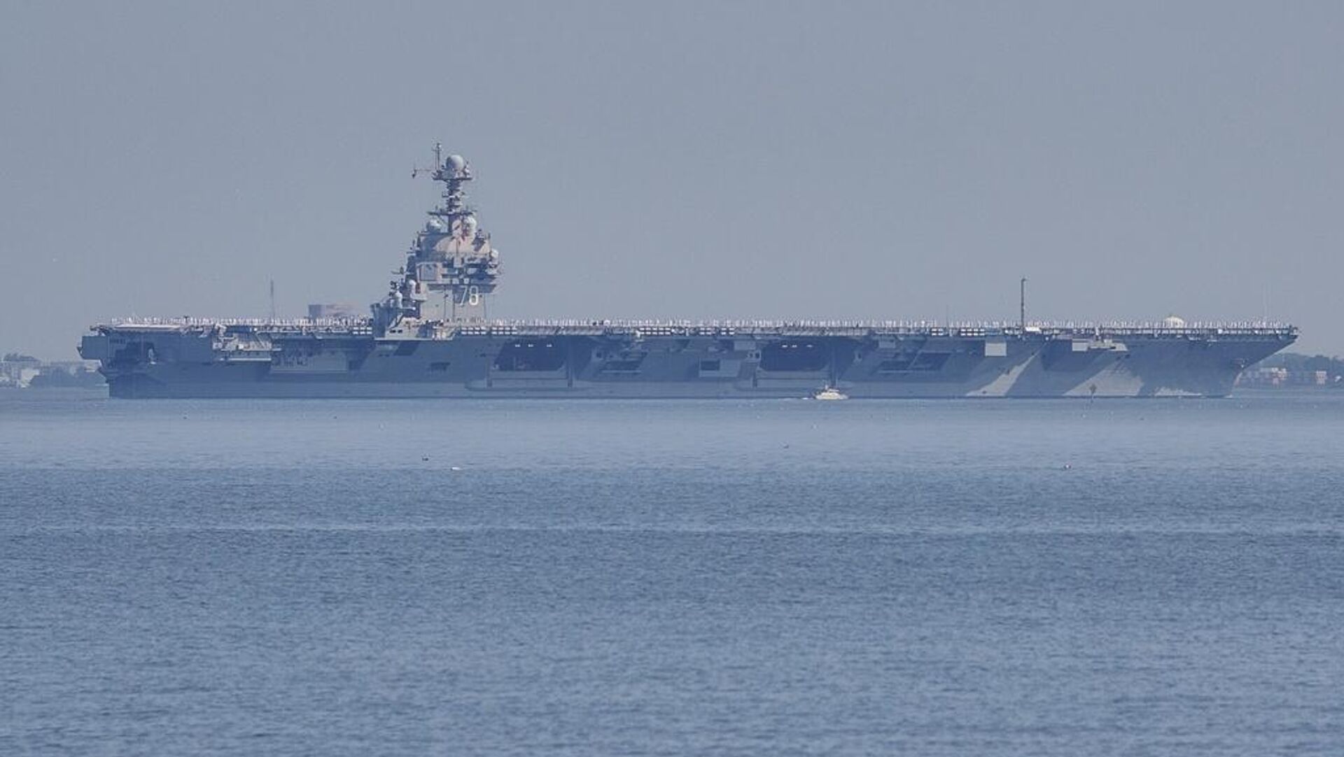 Hegseth, Karayipler’deki USS Gerald R. Ford uçak gemisini ziyaret etti