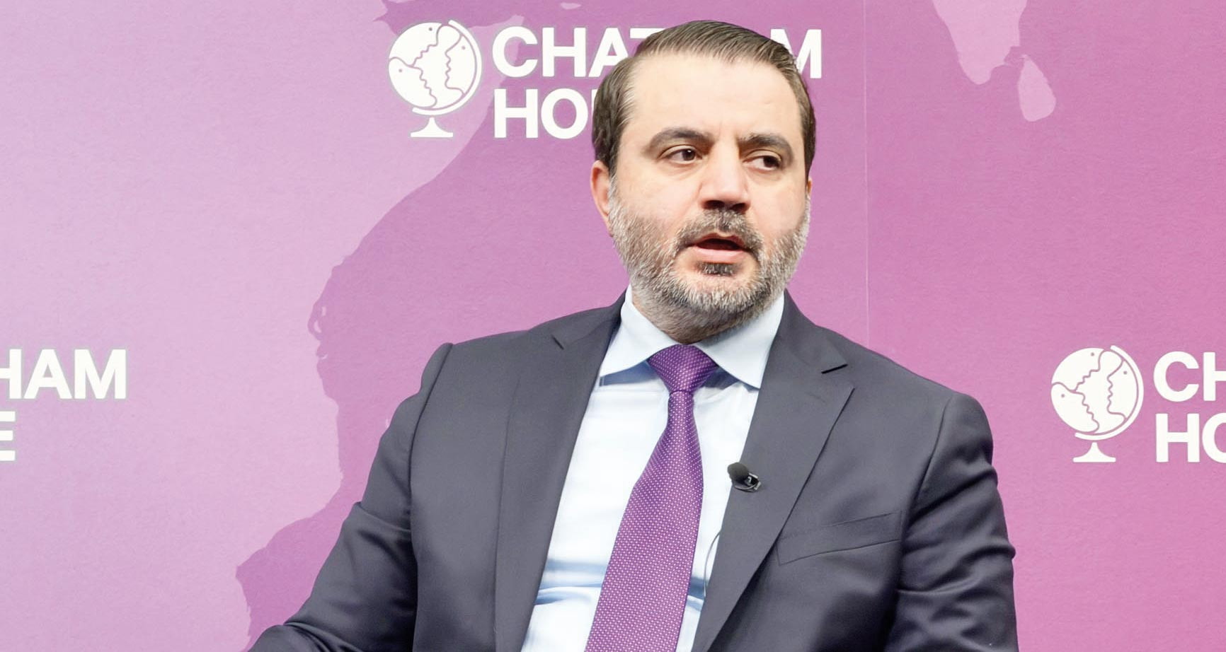 Suriyeli bakan Esad Şeybani Chatham House’da konuştu… ‘Siyasi boşluğu 11 ayda doldurduk’