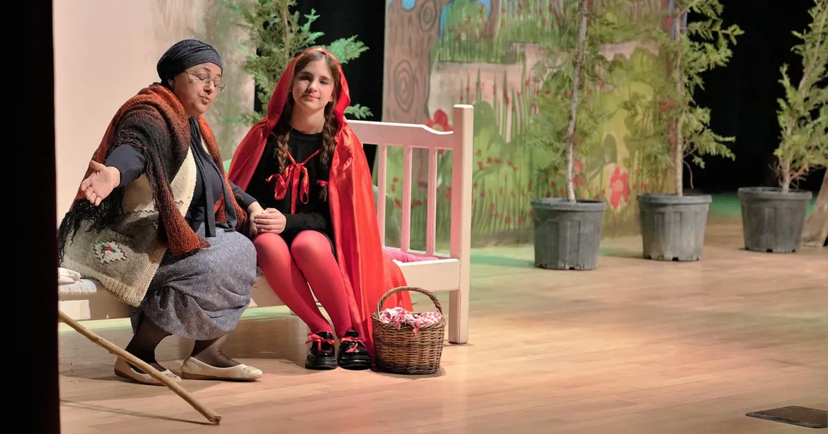 Ankara Keçiören’de ‘Kırmızı Başlıklı Kız Müzikali’ne minik ilgisi