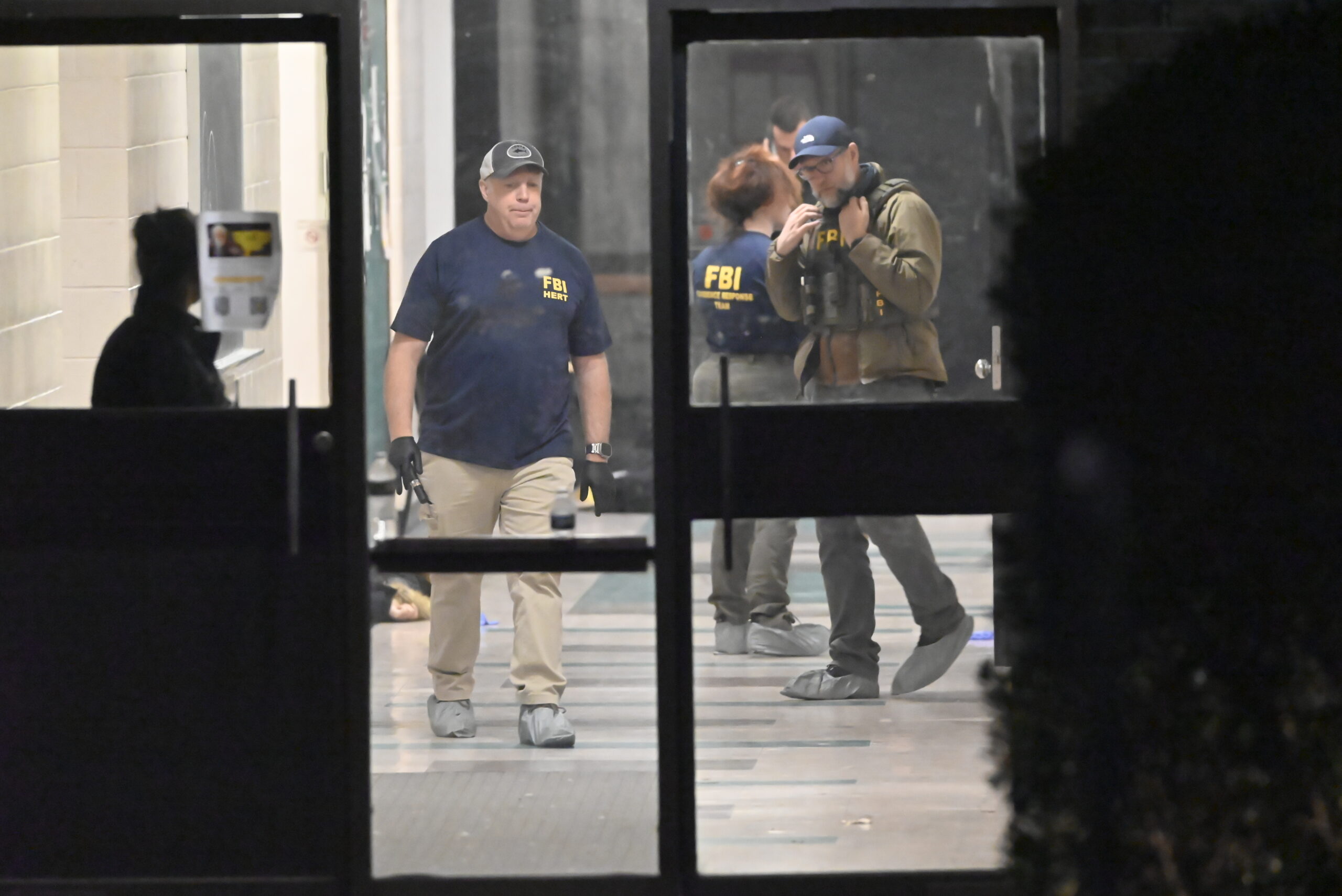 Öldürülen MIT profesörü ile kampüs katliamının bağlantısı araştırılıyor