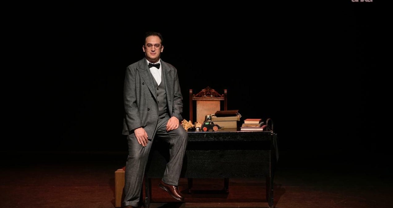 Sabahattin Ali’nin hayatı, ‘Görecek Günler Var Daha’ oyunuyla sahneye uyarlandı