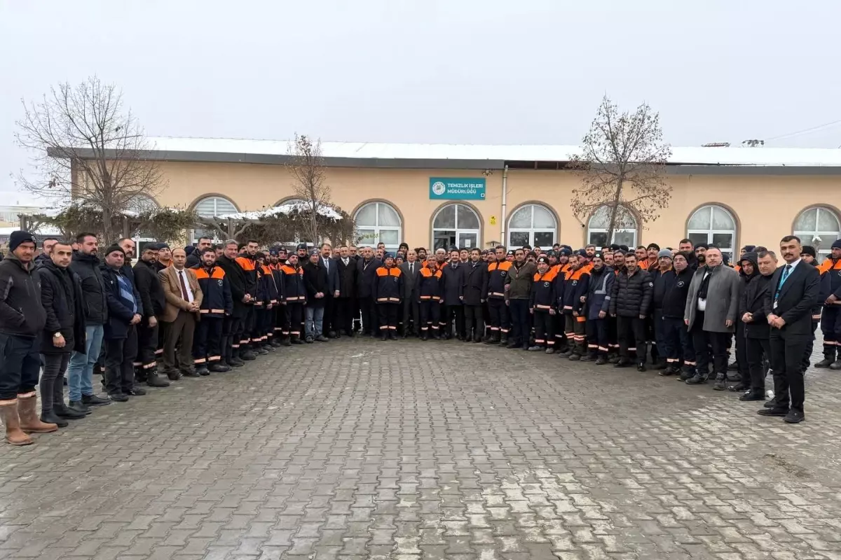 Başkan Geçit’ten sahada görev yapan personellere moral ziyareti