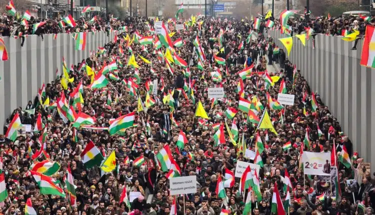 Silêmanî’de on binler Rojava için yürüdü: Gelê Kurd yek e