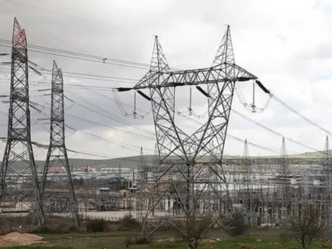 Elektrik fiyatlarinda sert dalgalanma zirve ve dip arasindaki fark dikkat cekti y5tvxPEv